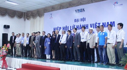 Ban Chấp hành Hiệp hội Lữ hành Việt Nam nhiệm kỳ 2016 – 2020 ra mắt đại hội